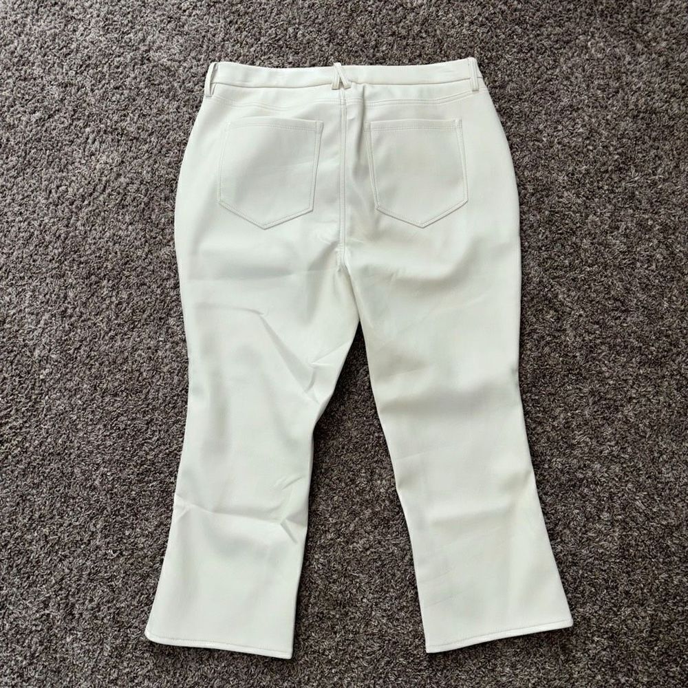 GOOD AMERICAN Good Legs Mini Boot Faux Leather Pant in Bone Size18 NEW - Picture 5 of 14